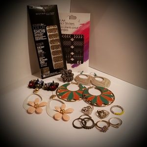 Jewelry/Nail Art Lot (Crafters)